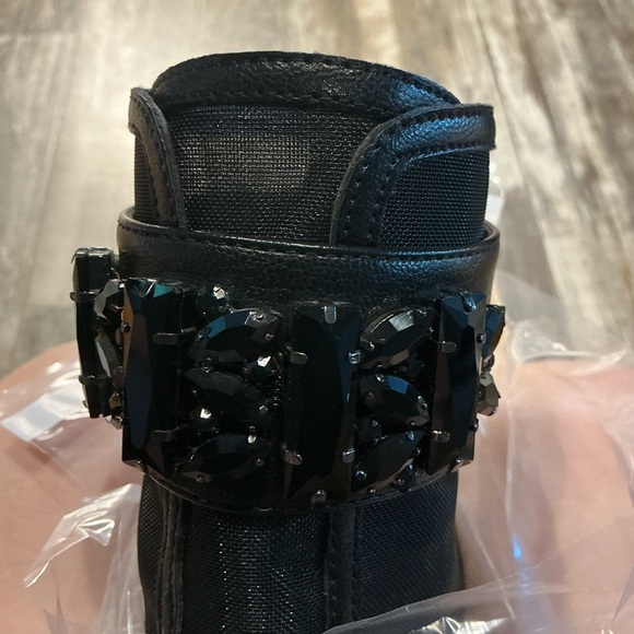 Karl Lagerfeld Black Peep-Toe Heeled Boots Size 5.5 - Picture 7 of 11